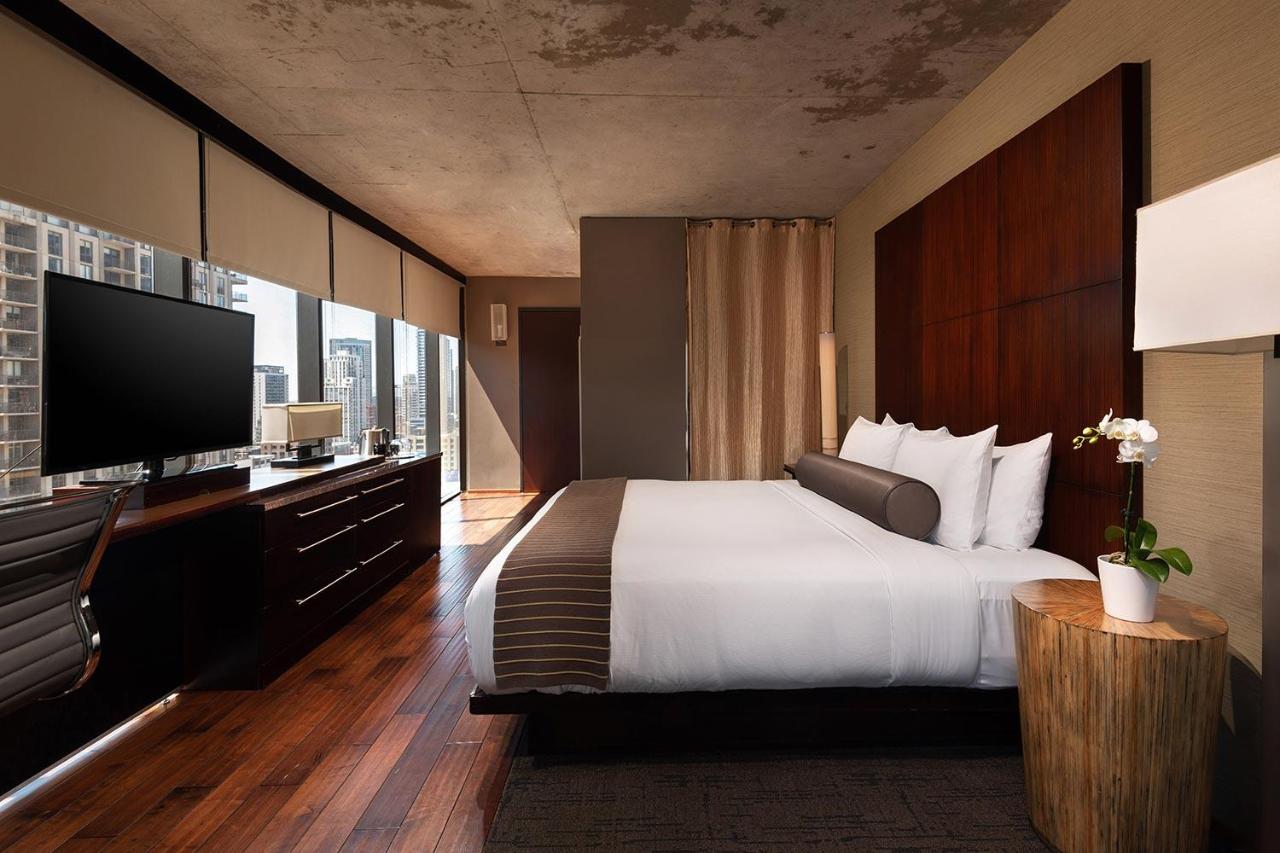 King Room with Panoramic View at Eurostars Magnificent Mile