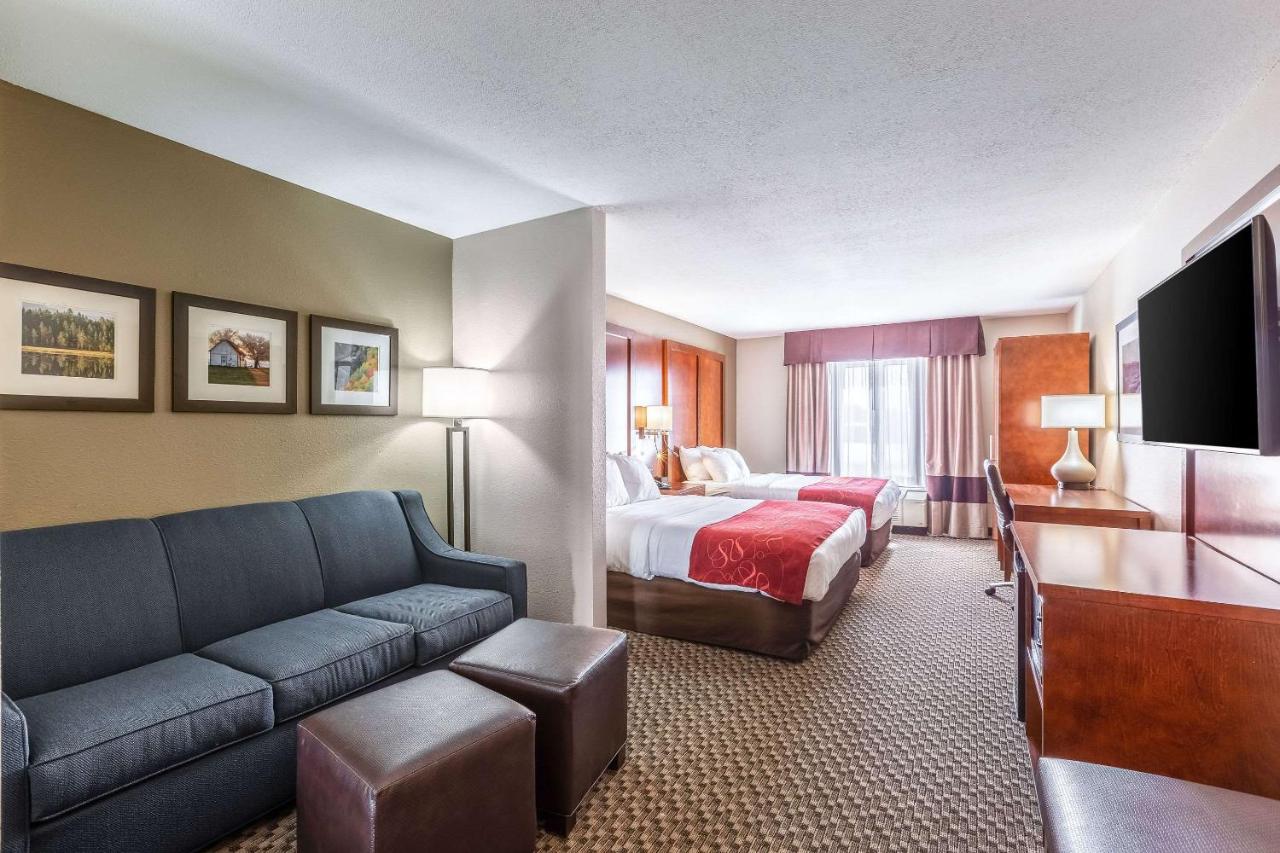 Queen Suite with Two Queen Beds - Non-Smoking at Comfort Suites Escanaba West