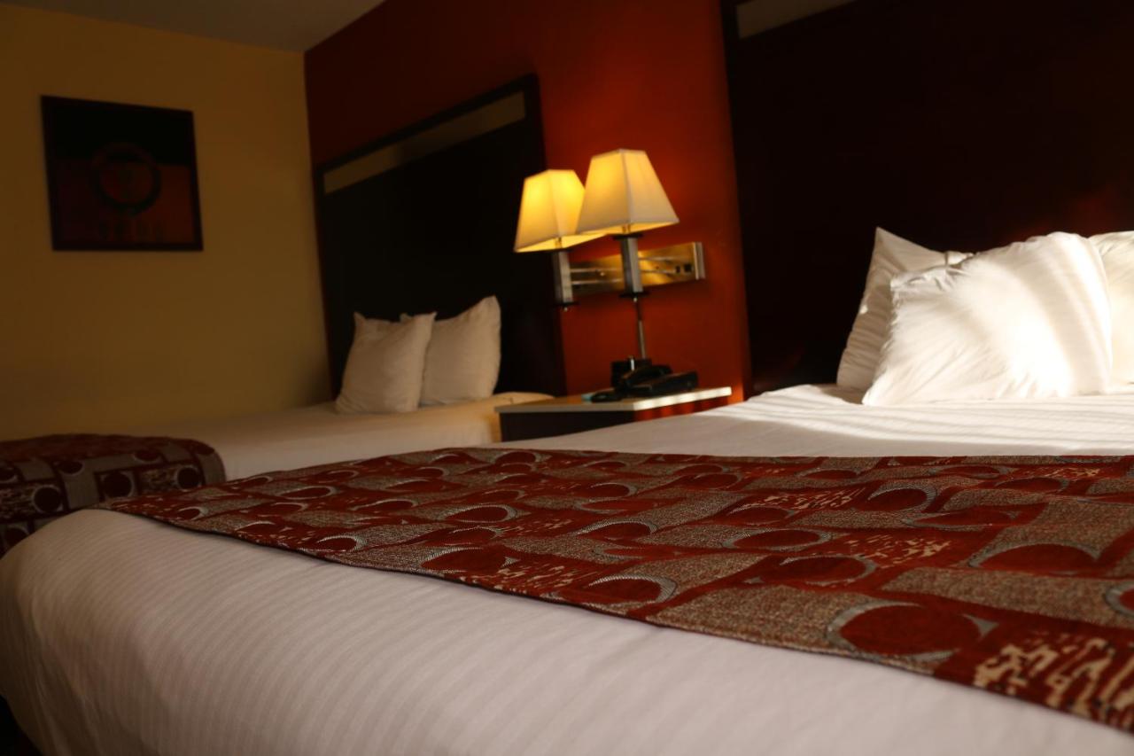 Queen Room with Two Queen Beds - Smoking at Baymont by Wyndham Washington Court House
