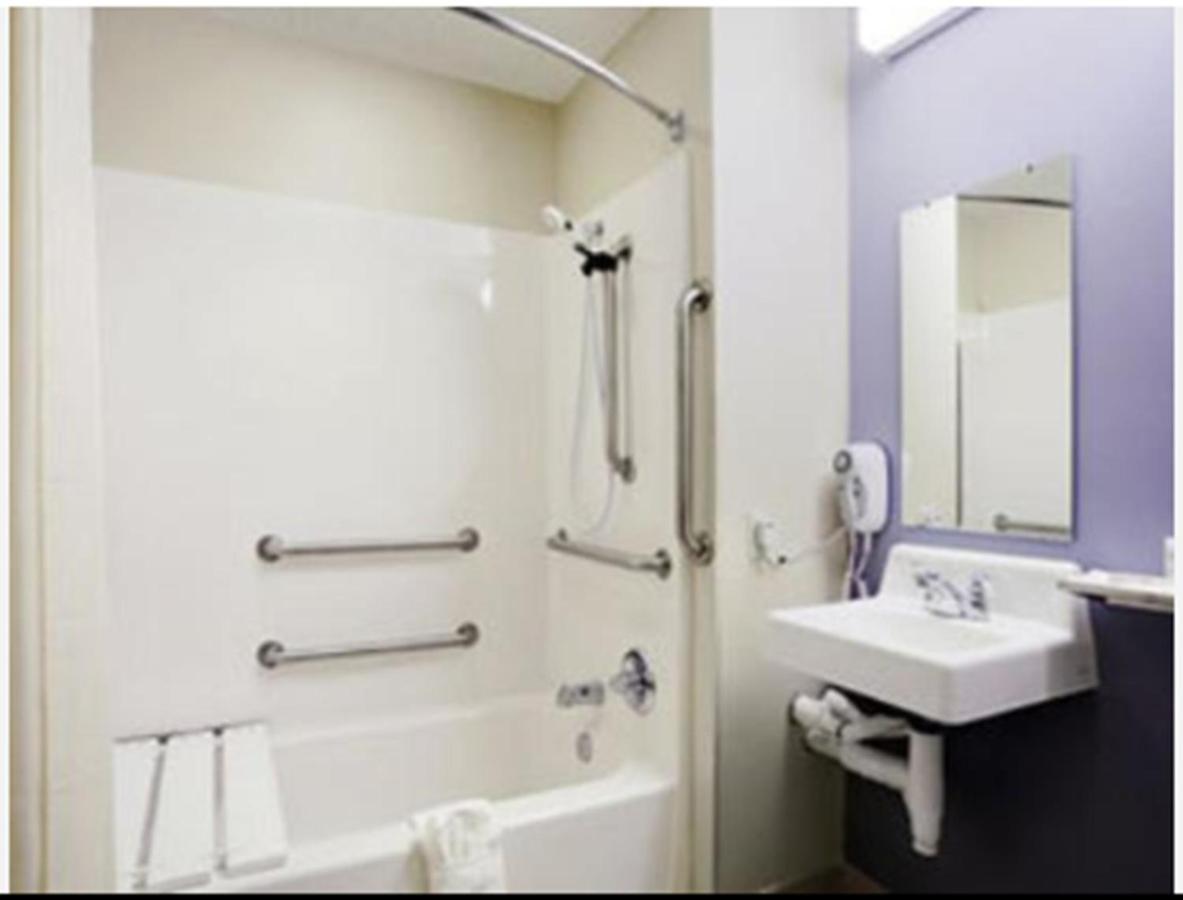 Queen Room with Two Queen Beds - Non-Smoking at Microtel Inn & Suites by Wyndham Ozark