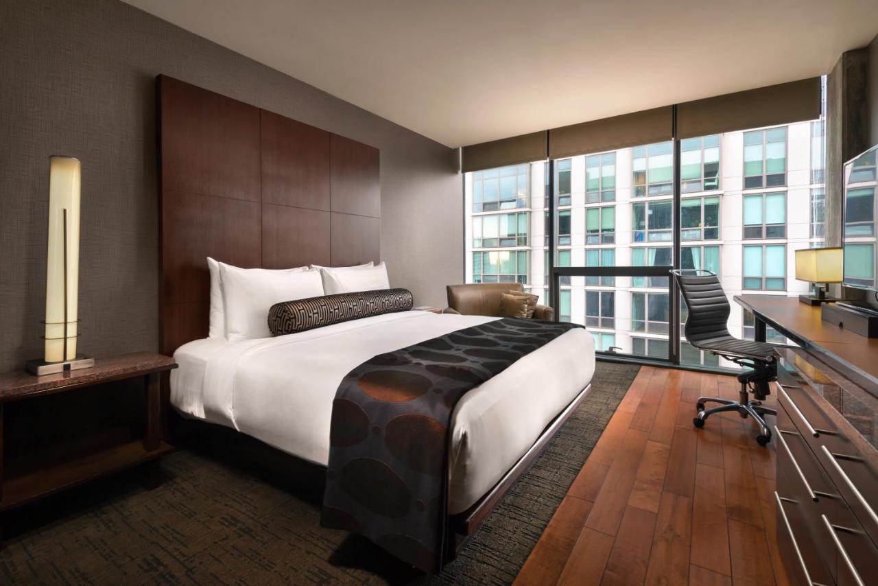 Deluxe Room at Eurostars Magnificent Mile