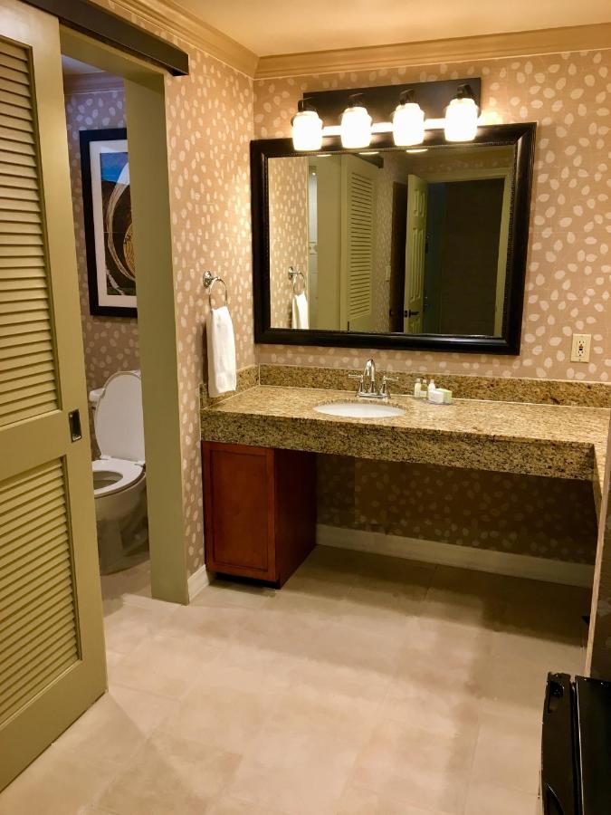 Queen Room with Two Queen Beds at Singing Hills Golf Resort