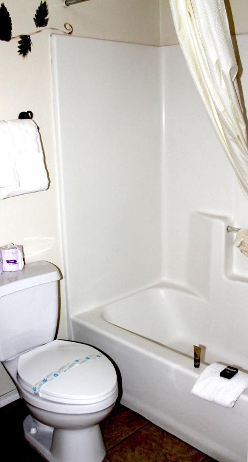 Studio with Spa Bath at Fireside Lodge