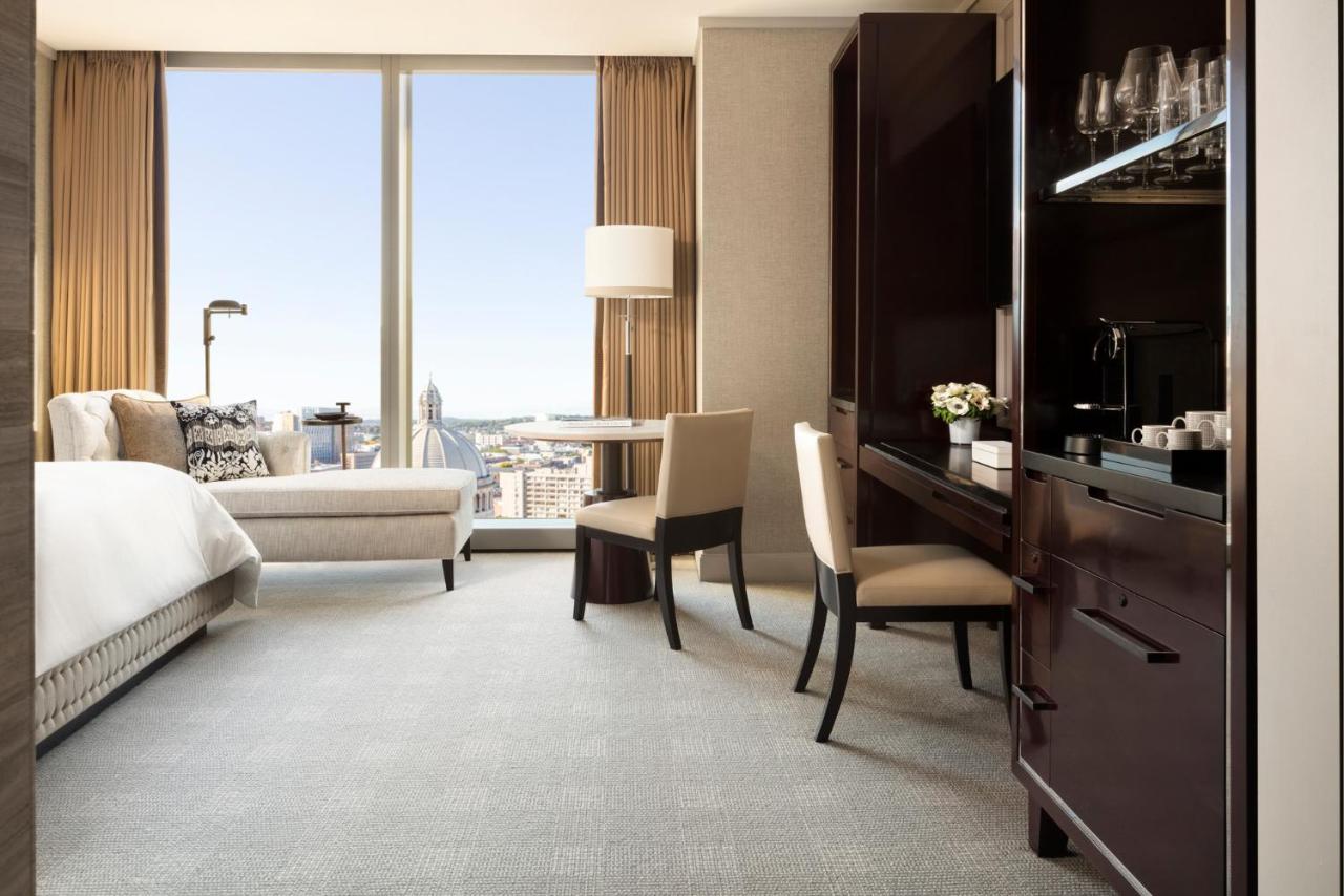 Deluxe King Room with City View at Four Seasons Hotel One Dalton Street, Boston