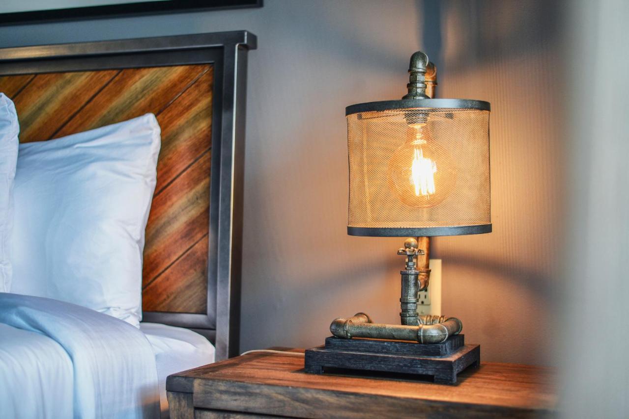 Deluxe King Suite at The Stella Hotel & Ballroom