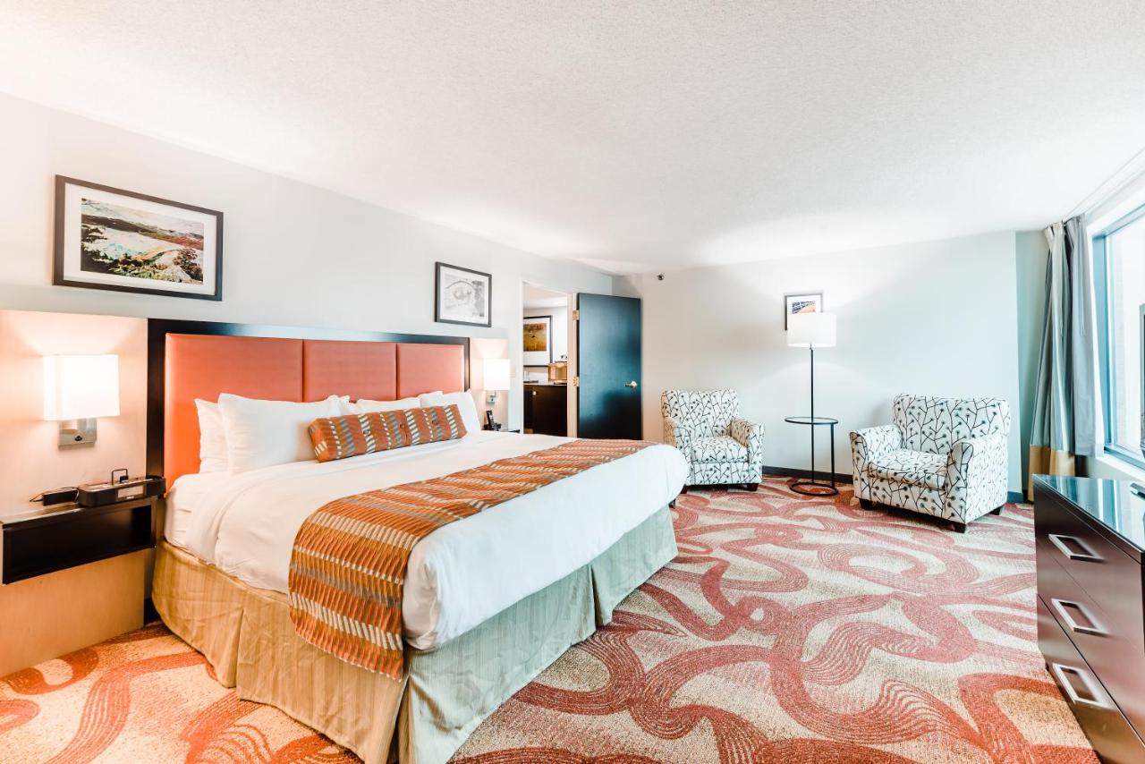 One-Bedroom Suite with King Bed at Radisson Hotel Denver - Aurora