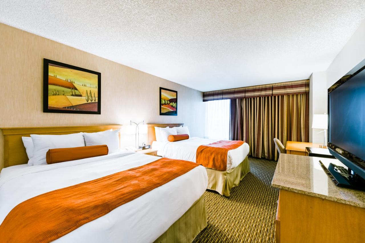 Queen Room with Two Queen Beds at Radisson Hotel Denver - Aurora