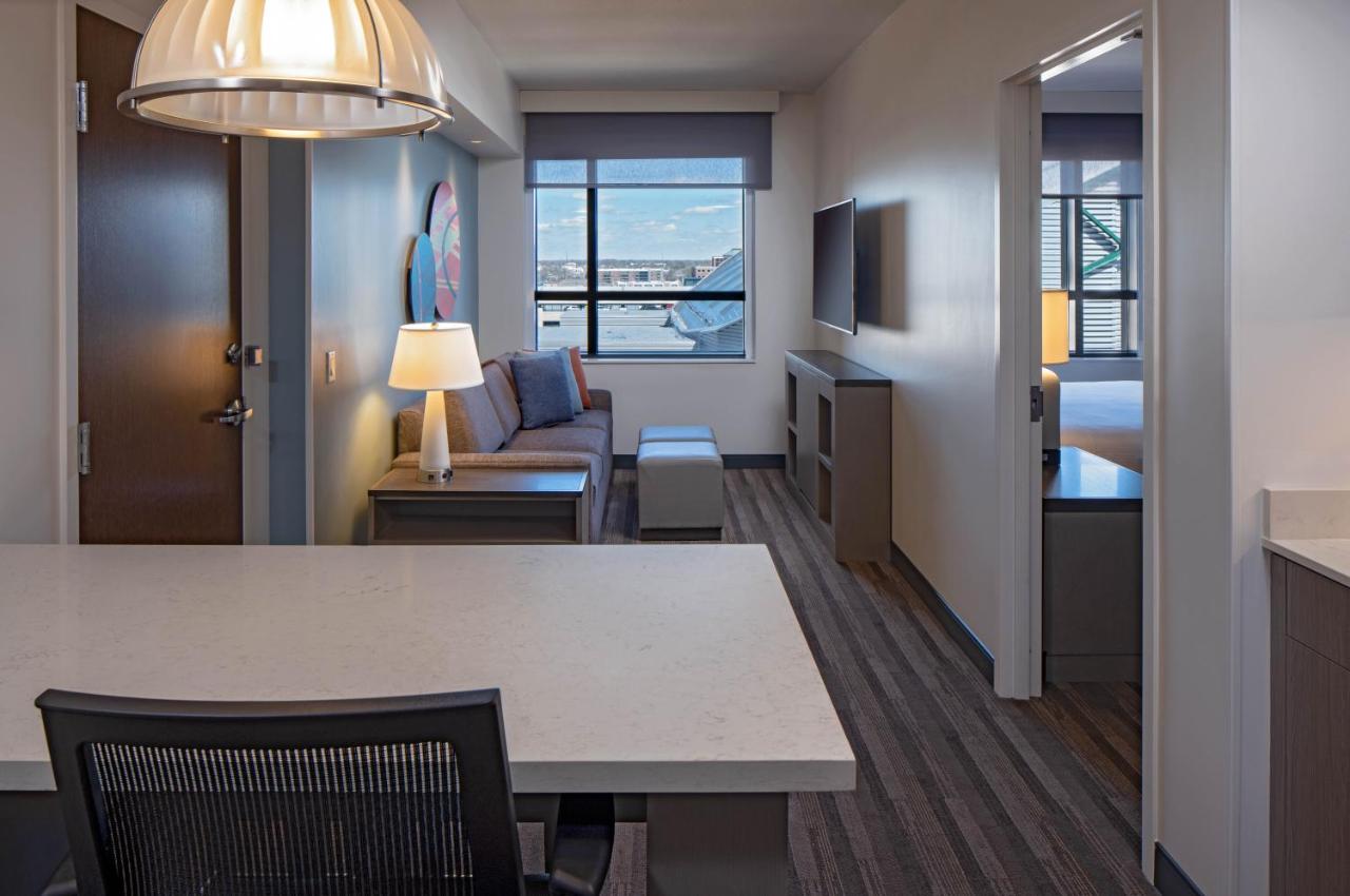 Suite with City View at Hyatt House Indianapolis Downtown