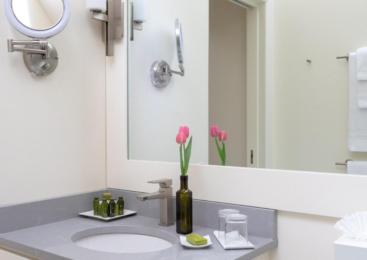 One-Bedroom Suite at Southbridge Napa Valley