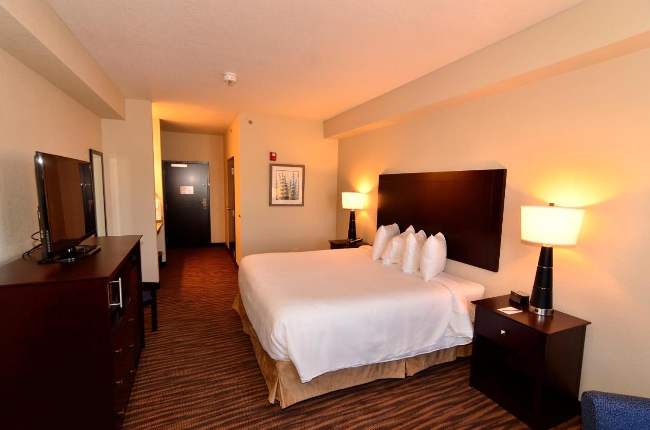 Studio - Disability Access at Cobblestone Inn & Suites - Holstein