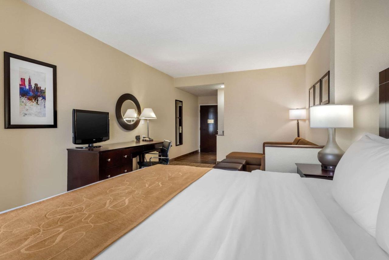King Suite with Sofa Bed on Top Floor - Non-Smoking at Comfort Suites Lafayette University Area