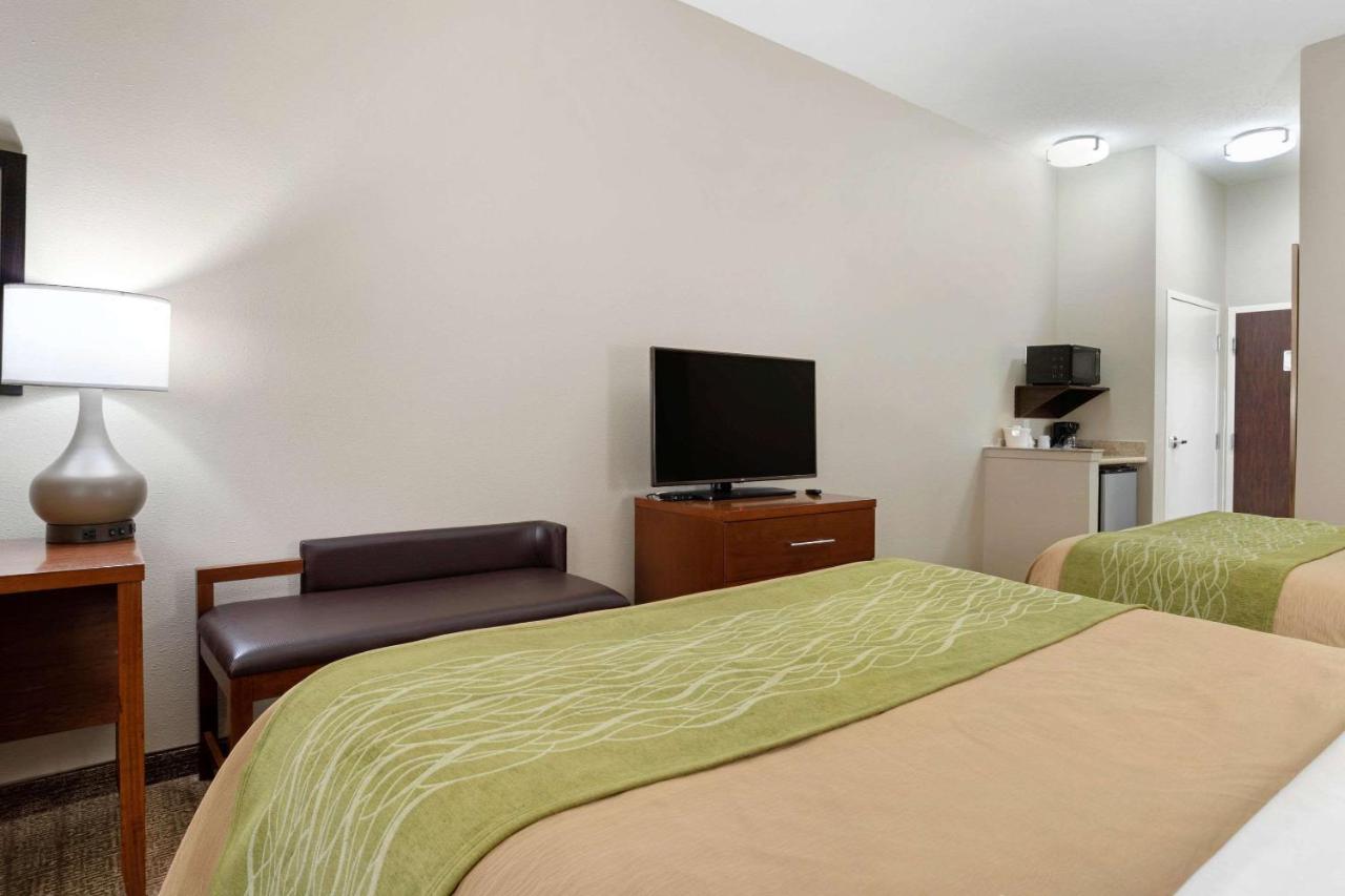 Queen Room with Two Queen Beds - Non-Smoking at Comfort Inn & Suites Port Arthur-Port Neches