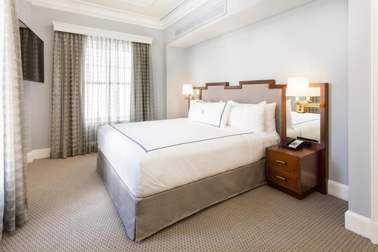 Executive One-Bedroom Suite at The Lancaster Hotel