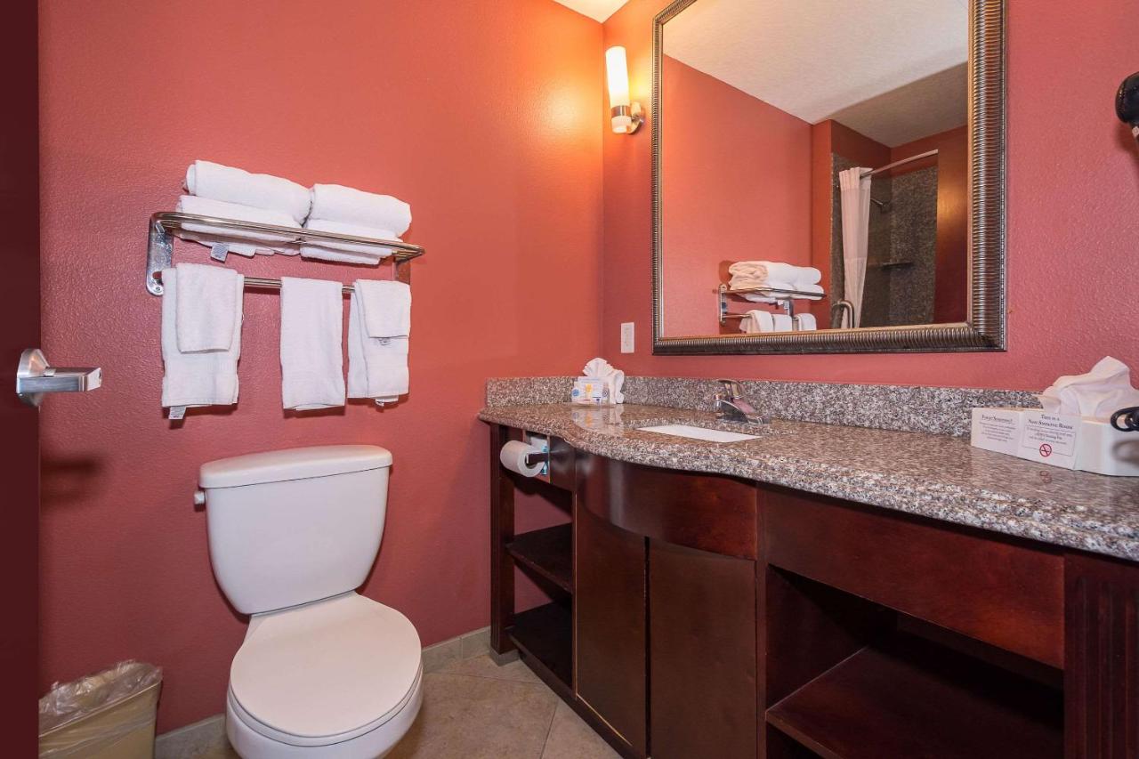 Queen Room with Two Queen Beds - Non-Smoking at Comfort Inn & Suites Maingate South