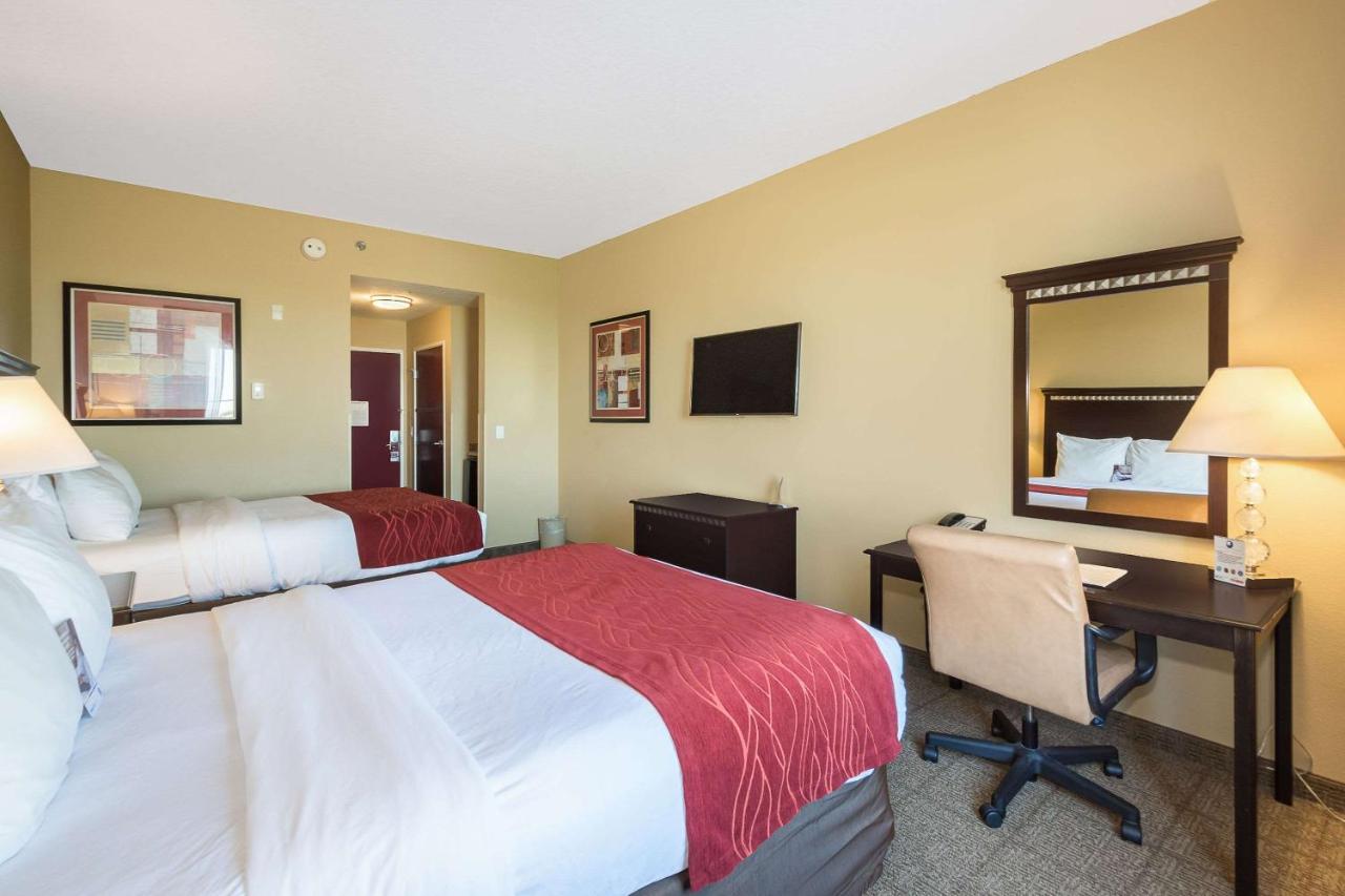 Queen Room with Two Queen Beds - Non-Smoking at Comfort Inn & Suites Maingate South