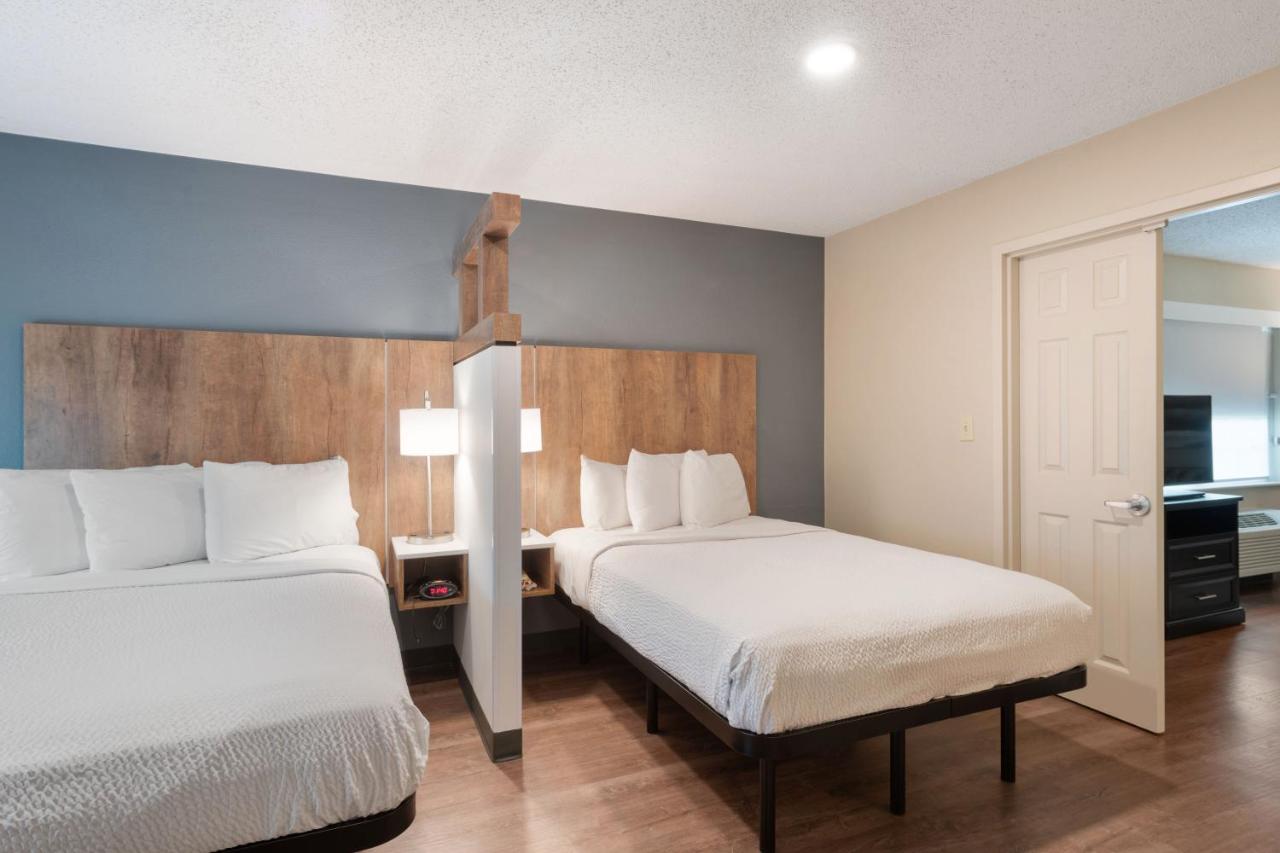 One Bedroom Suite with Two Double Beds - Non-Smoking at Extended Stay America Premier Suites Charlotte Pineville Mat