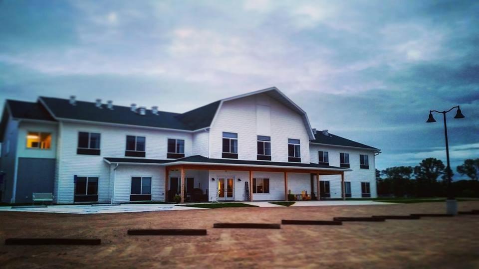| Lakes Inn at Dunvilla