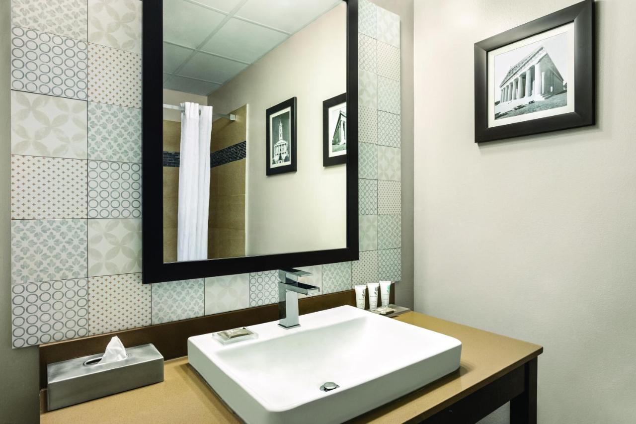 King Room with Roll-In Shower - Disability Access at Country Inn & Suites by Radisson, Nashville Airport East, TN