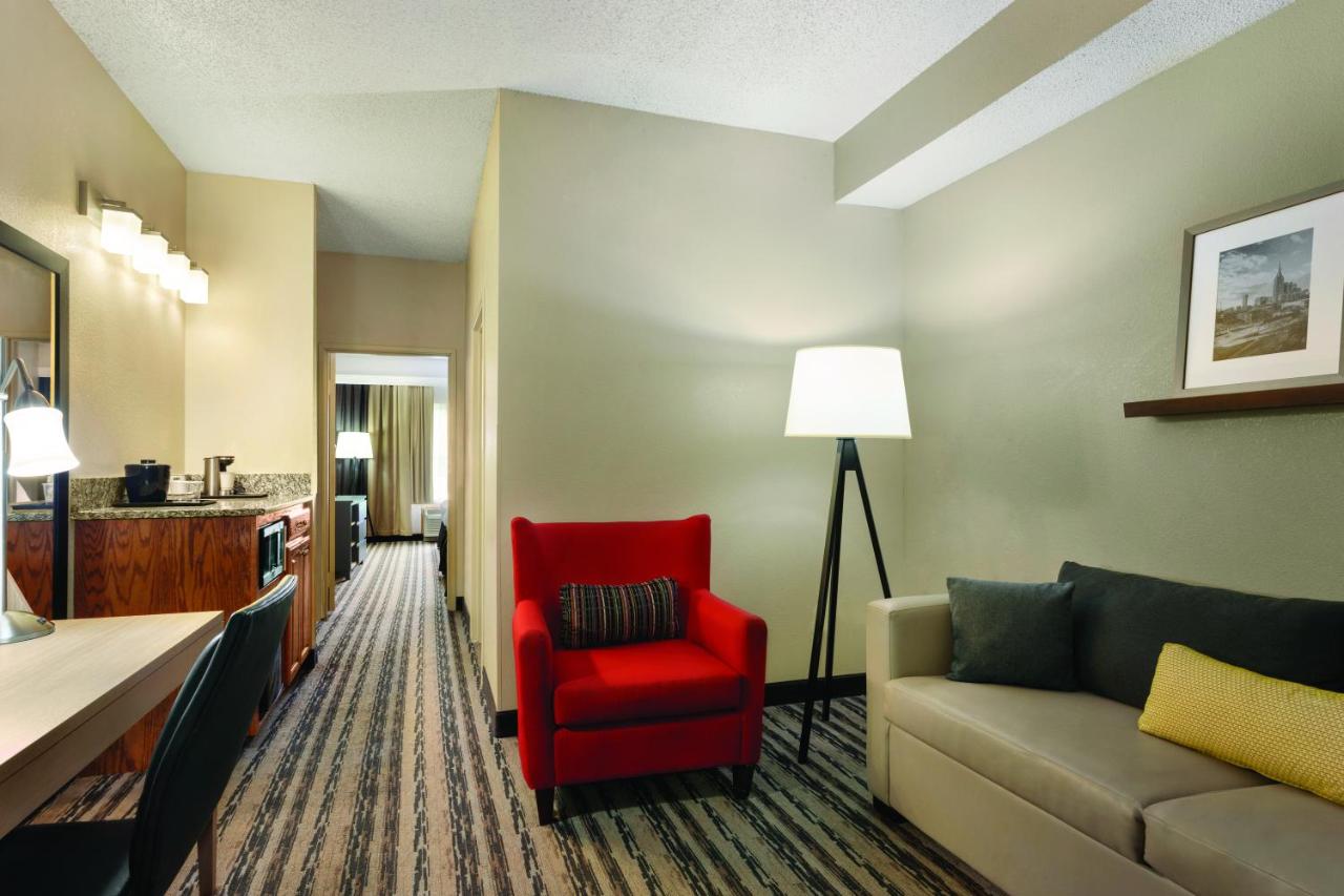 Queen Suite with Two Queen Beds at Country Inn & Suites by Radisson, Nashville Airport East, TN