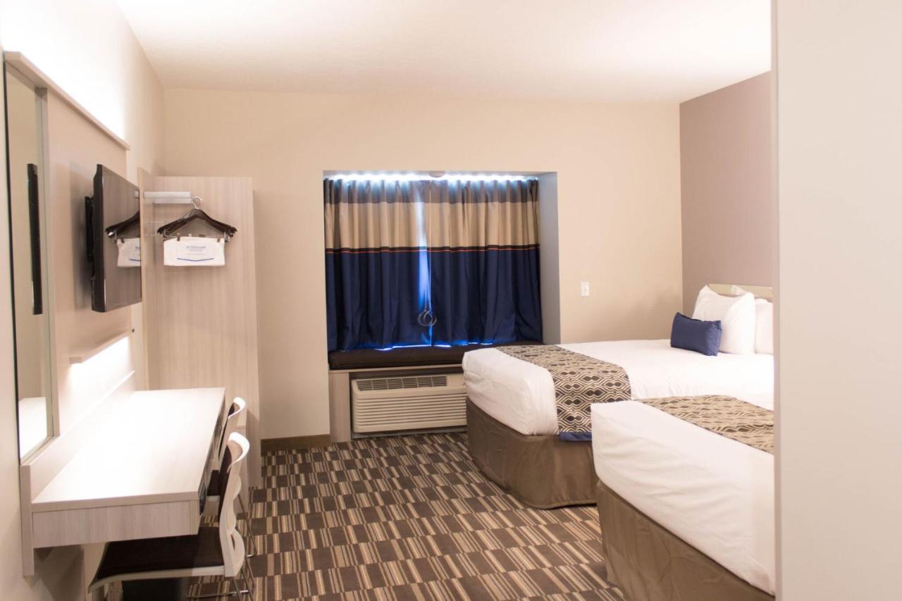 2 Queen Beds Hearing Impaired Accessible Room Non-Smoking at Microtel Inn & Suites by Wyndham Springville/Provo