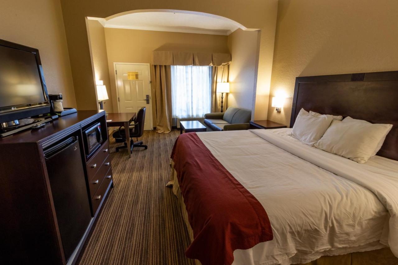 King Studio Suite - Non-Smoking at Baymont by Wyndham Crestview