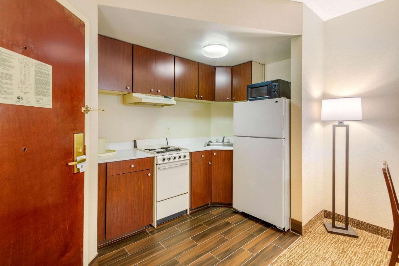 King Room - Accessible/Non-Smoking at Quality Inn & Suites Olde Town
