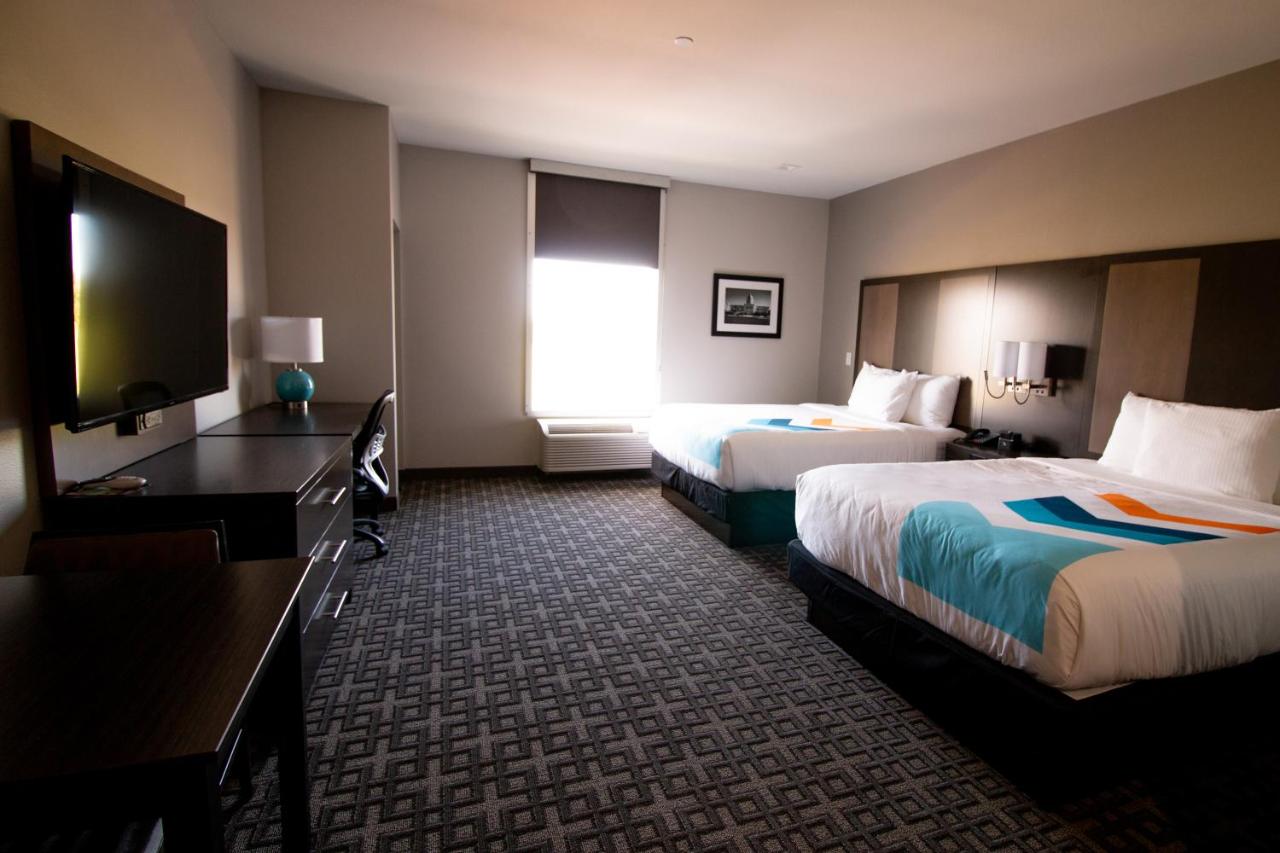Standard Queen Room at Hotel Pryor