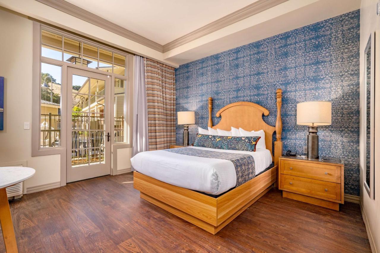 King Room at The Agrarian Hotel, BW Signature Collection