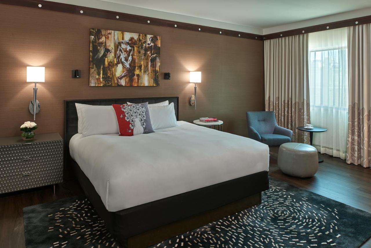 Superior King Room at Sofitel Philadelphia at Rittenhouse Square