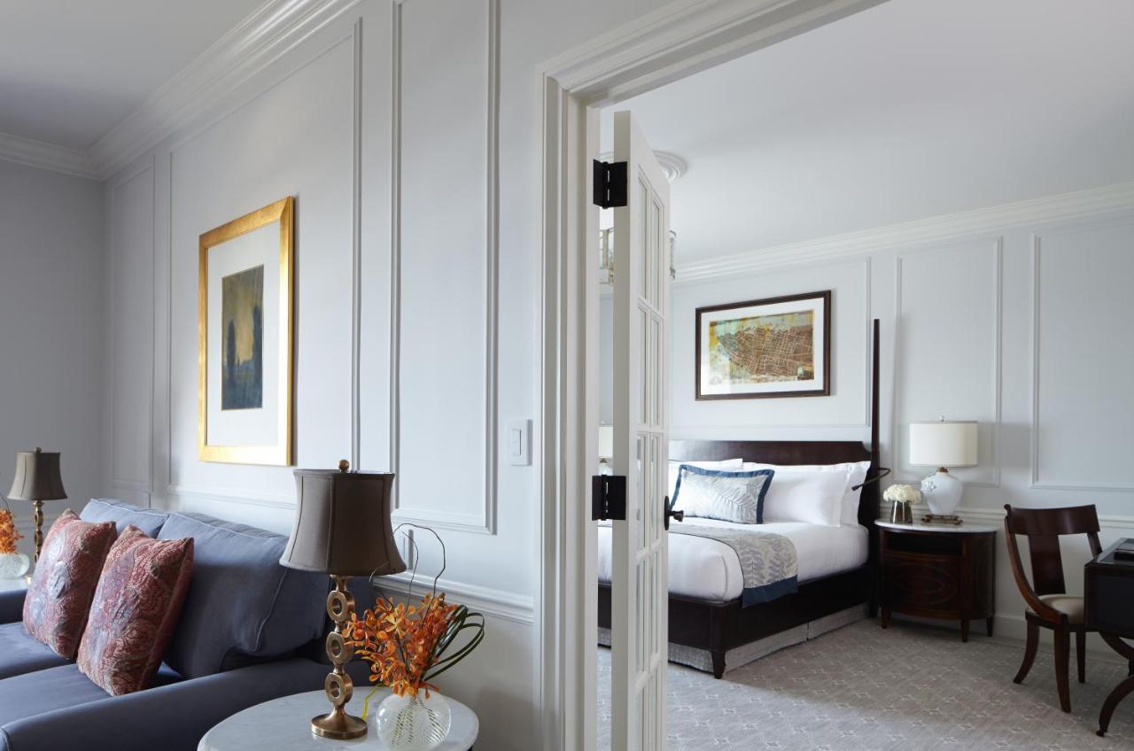 Corner One Bedroom Suite at The Charleston Place