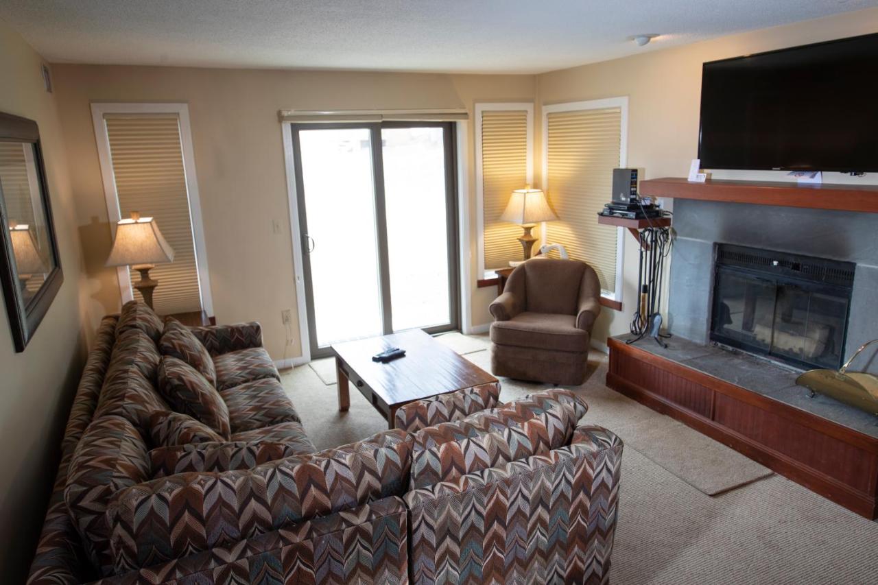 Quadruple Room at Mountain Lodge at Okemo, A Vail Resorts Property