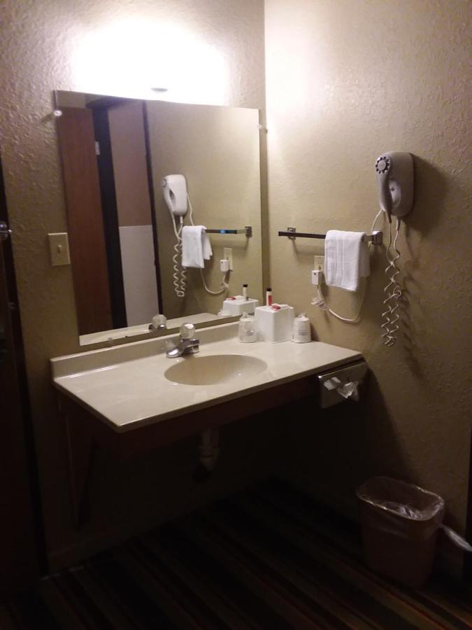 Deluxe King Suite - Non-Smoking at Super 8 by Wyndham Grayling