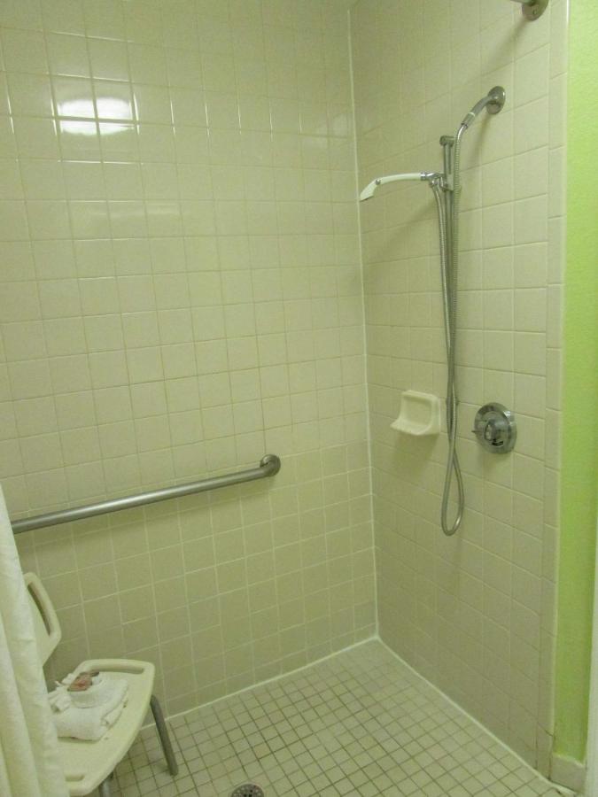 Standard Room with One King Bed - Disability Access/Roll In-Shower at Seralago Hotel & Suites Main Gate East