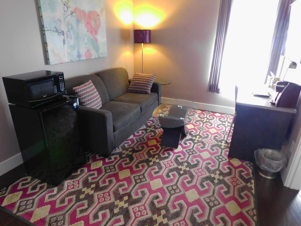 Queen Suite at The Historic Gould Hotel Seneca Falls, an Ascend Collection Hotel