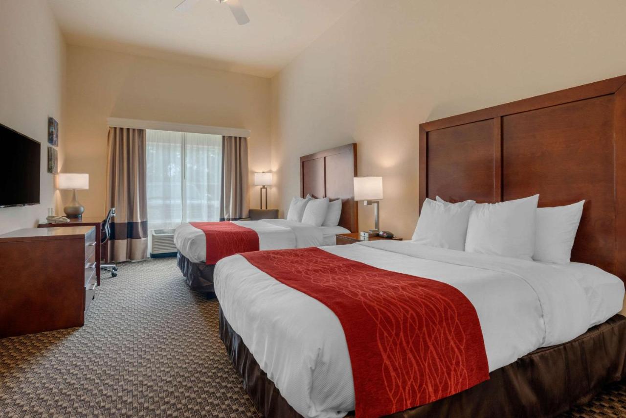 Queen Room with Two Queen Beds - Accessible/Non-Smoking at Comfort Inn & Suites Fort Myers Airport