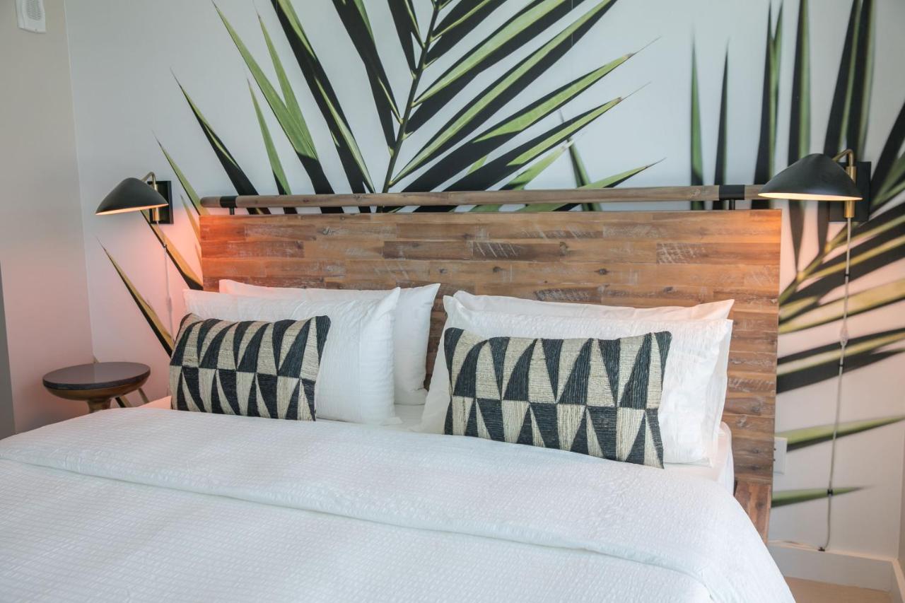 One Bedroom Suite with Balcony Ocean View 05 at Churchill Suites Monte Carlo Miami Beach
