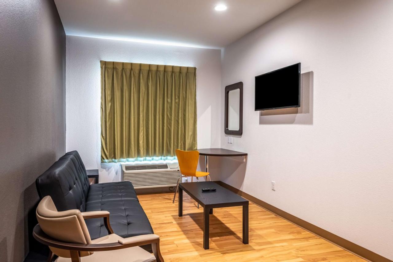 Suite - Non-Smoking at Studio 6 Lake Charles, LA