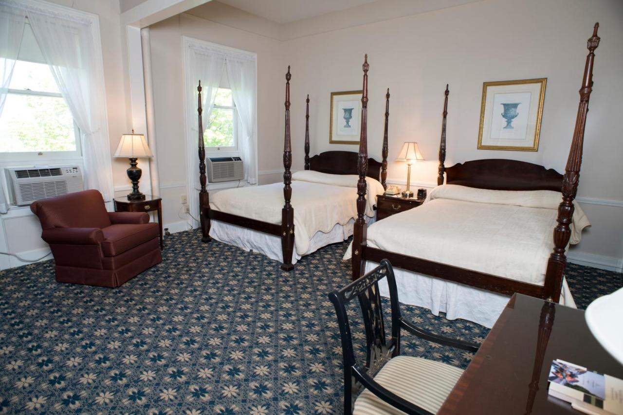 Luxury Main Inn Room with Two Queen Beds at Middlebury Inn