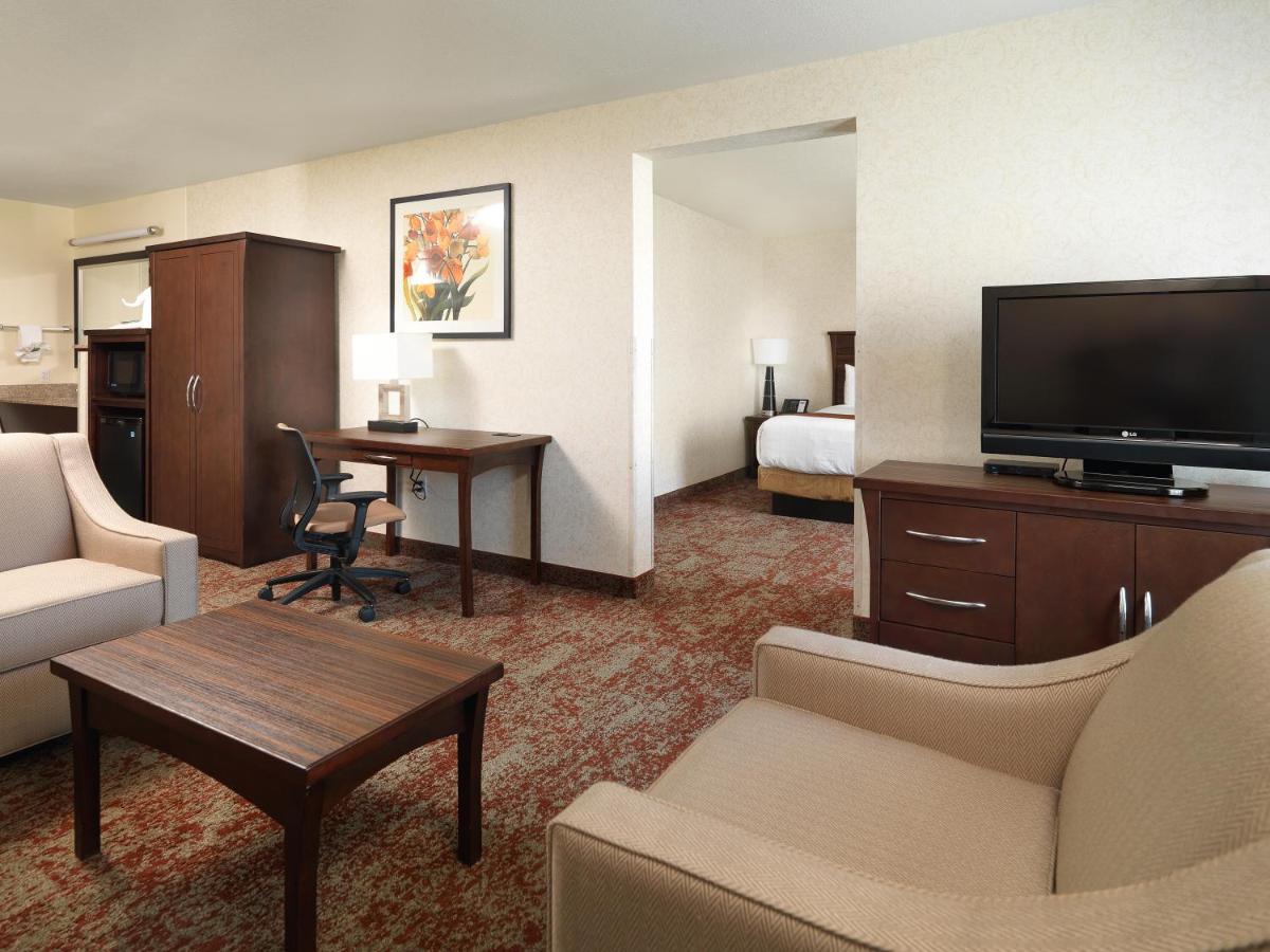 Executive King Suite with Spa Bath - Non-Smoking at Crystal Inn Hotel & Suites Salt Lake City