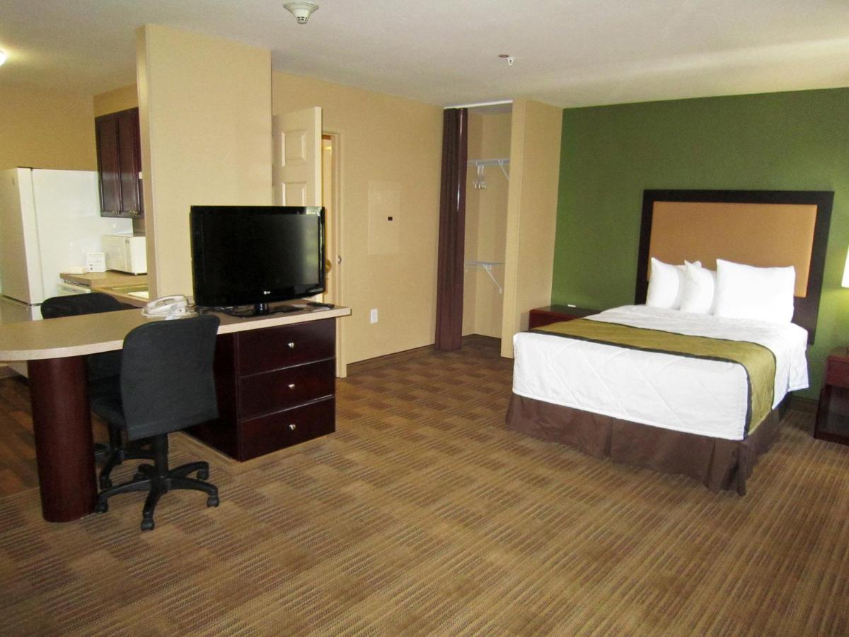 Studio with 1 Double Bed - Disability Access - Non-Smoking at Extended Stay America Suites Portland Hillsboro