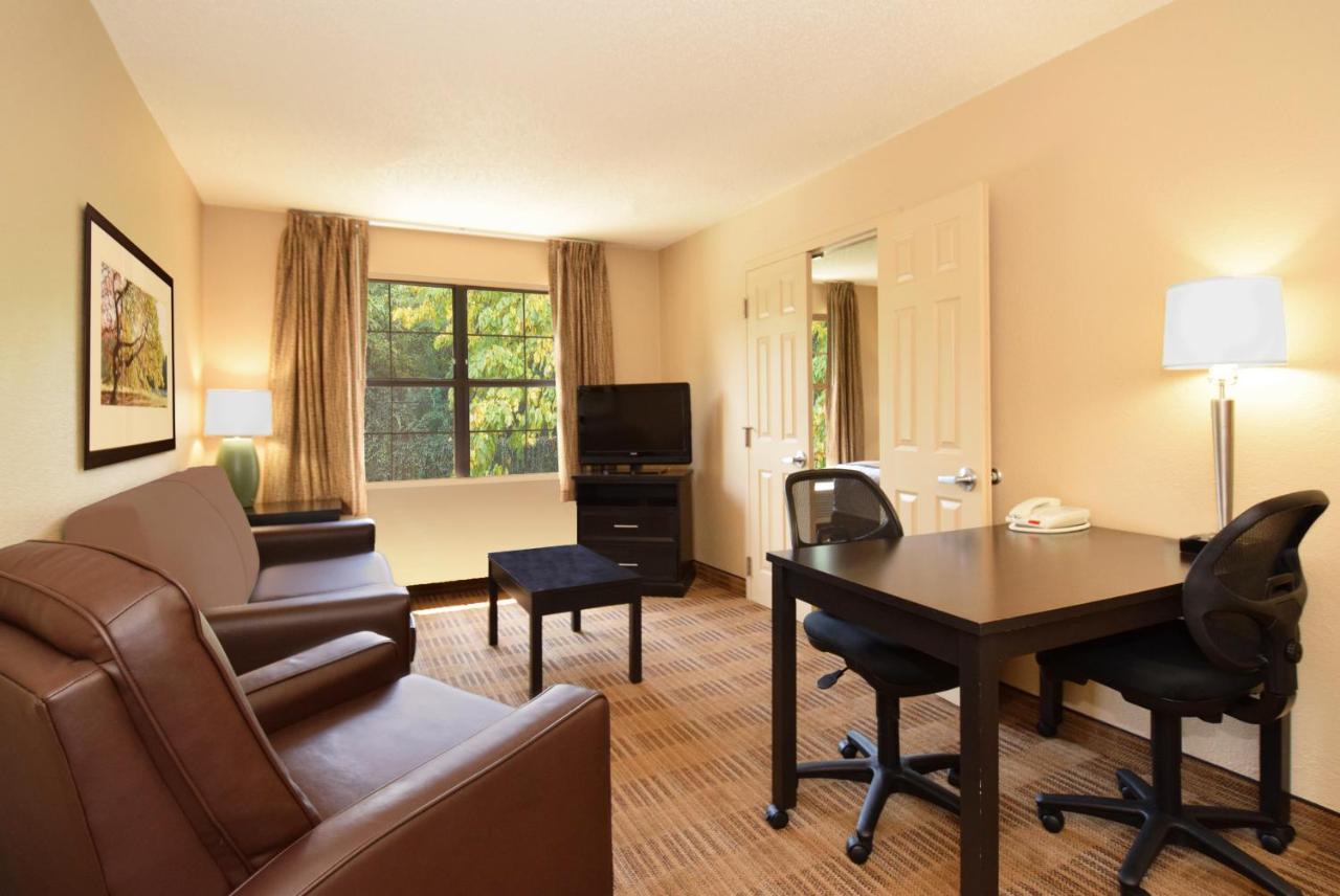 One Bedroom Suite - Non-Smoking at Extended Stay America Suites Portland Hillsboro
