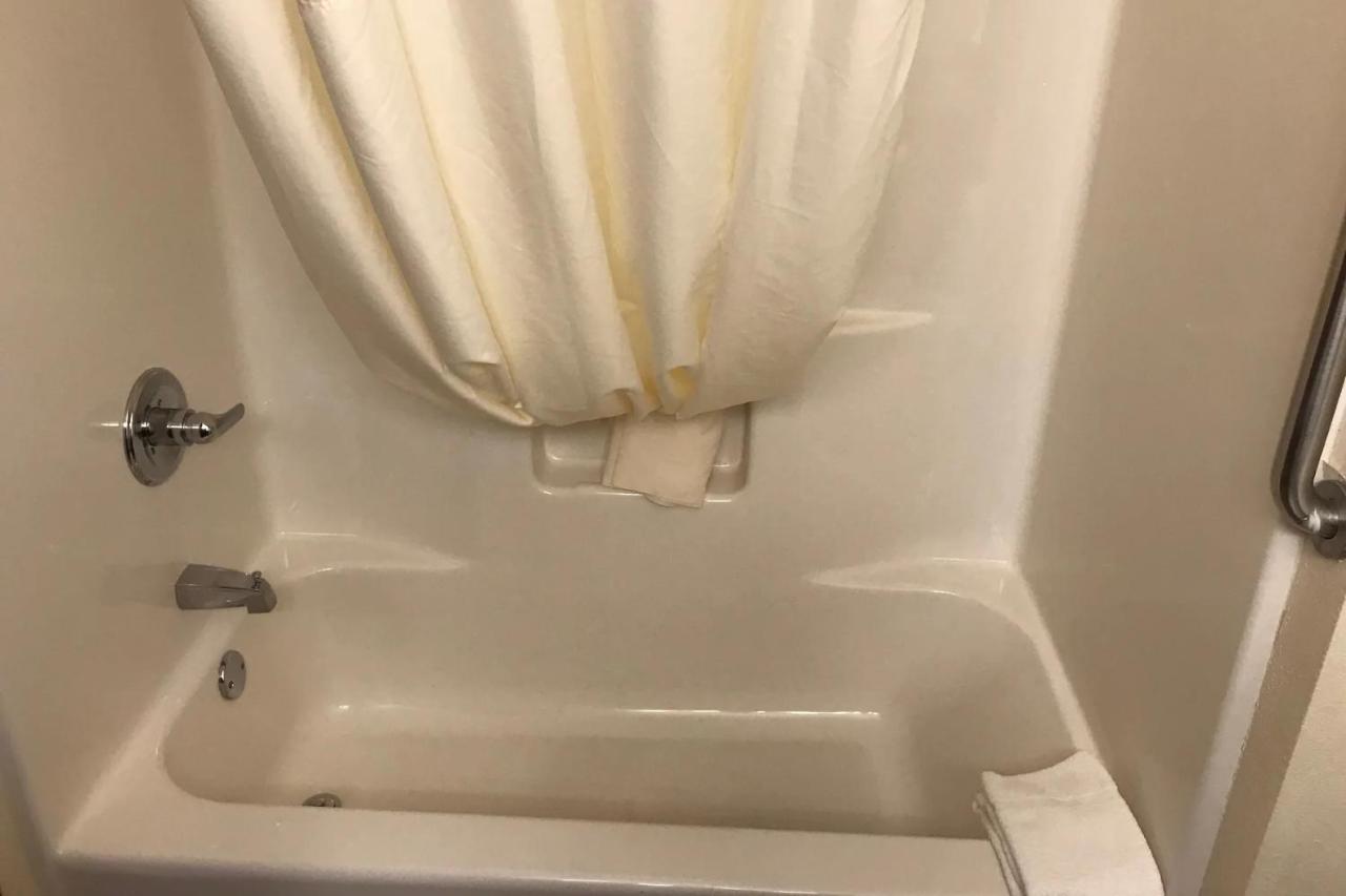 1 King Bed, Junior Studio Suite, Non Smoking at AmericInn by Wyndham Maquoketa