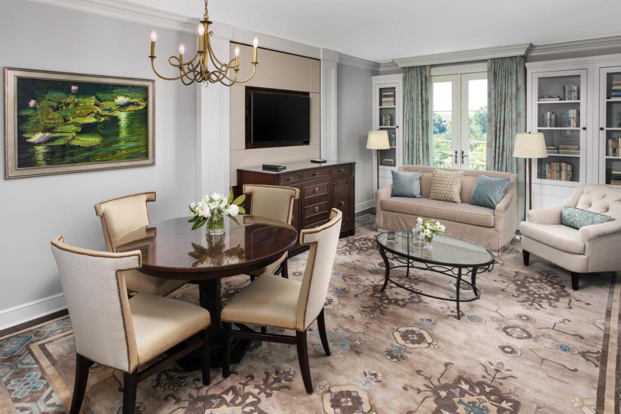 Premier One-Bedroom Suite at Hotel Bennett