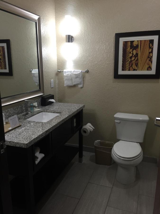 King Room - Accessible/Non-Smoking at Comfort Inn & Suites Fort Worth West I-30 NAS JRB