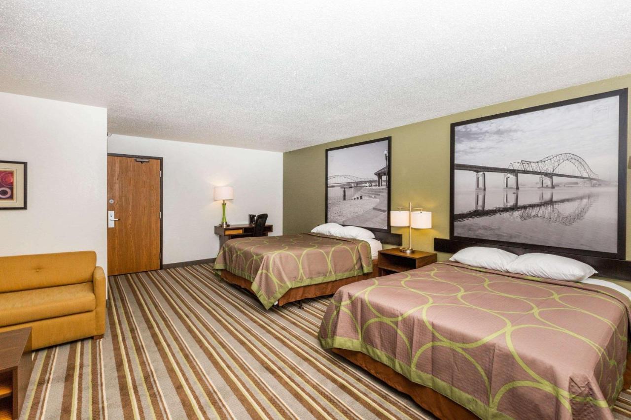 Studio Suite with Two Queen Beds - Non-Smoking at Super 8 by Wyndham Storm Lake