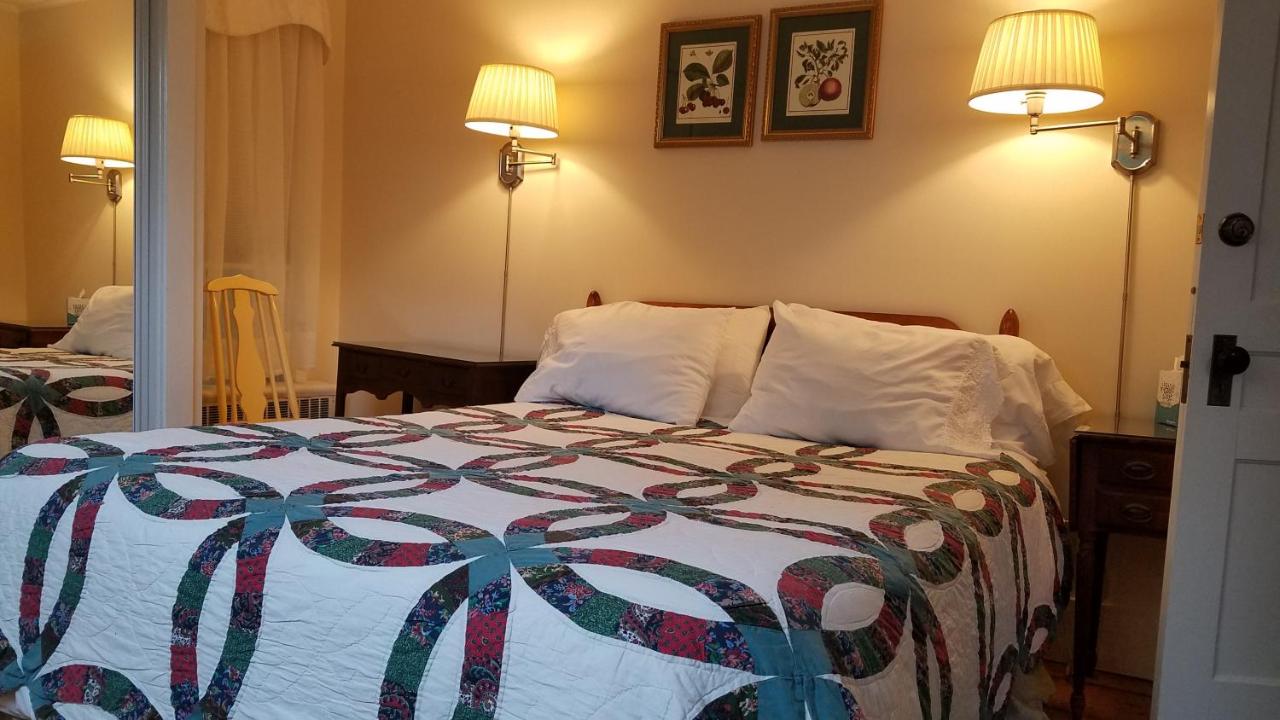 Queen Room at 1860 House Inn and Vacation Rental Home