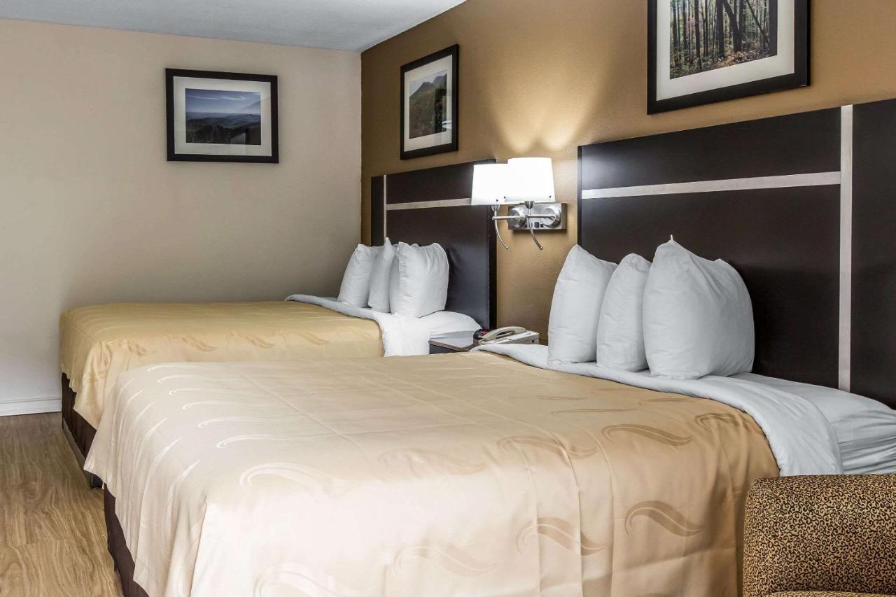 Standard Room with Two Queen Beds with Fireplace and Balcony at Quality Inn & Suites Gatlinburg North