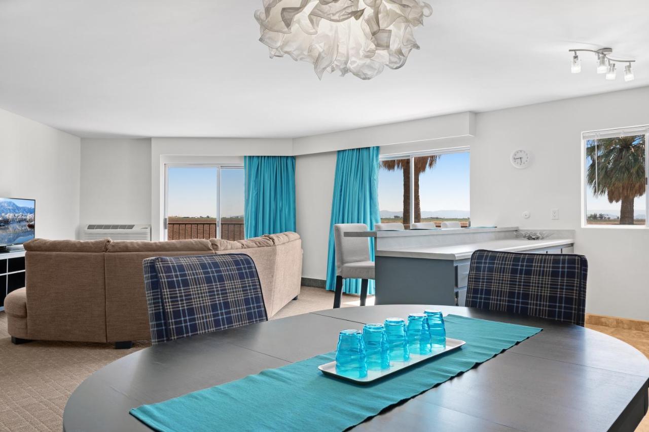 Two-Bedroom Suite with Two Queen Beds - Non-Smoking at Barbara Worth Country Club