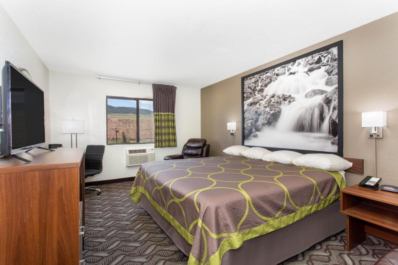 King Room - Non-Smoking at Super 8 by Wyndham Dubois