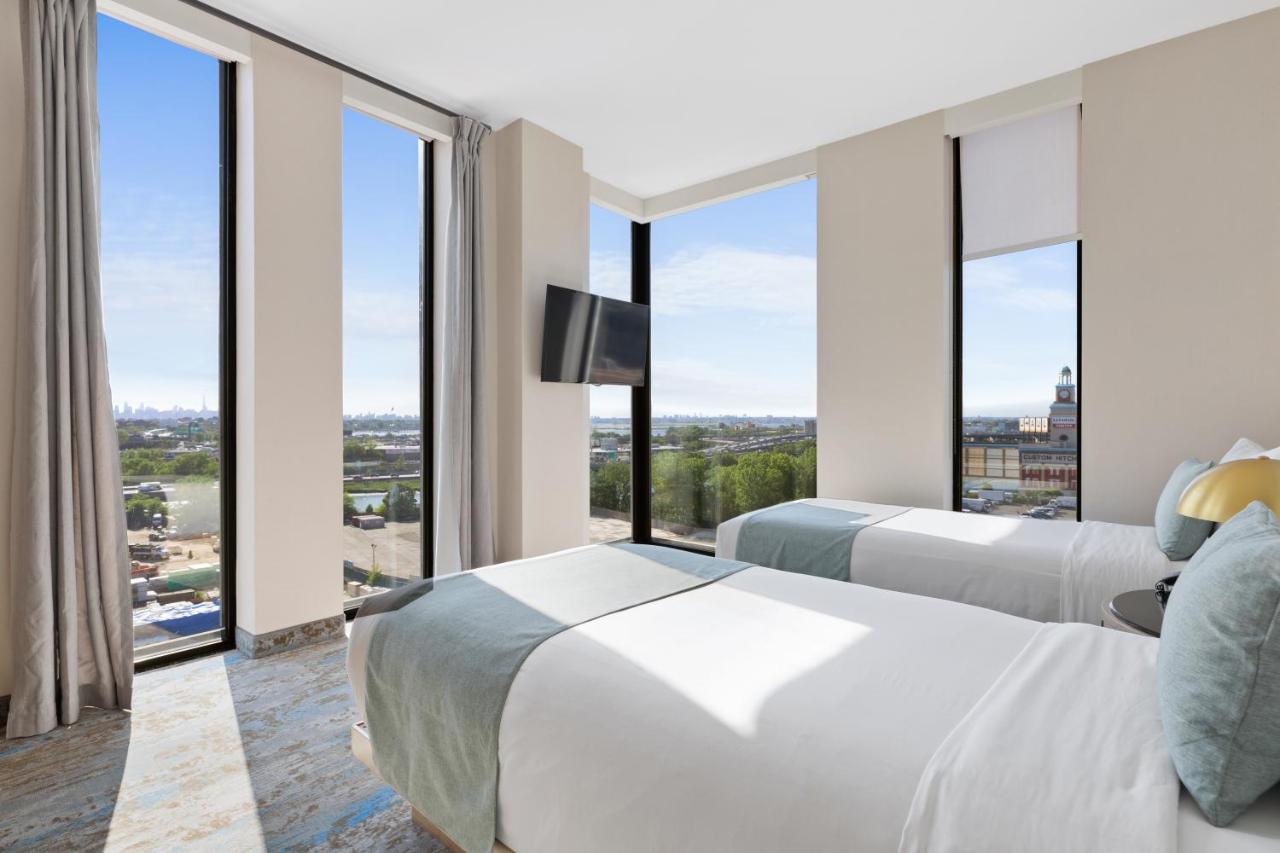 Standard Twin Room with Two Twin Beds at The Parc Hotel